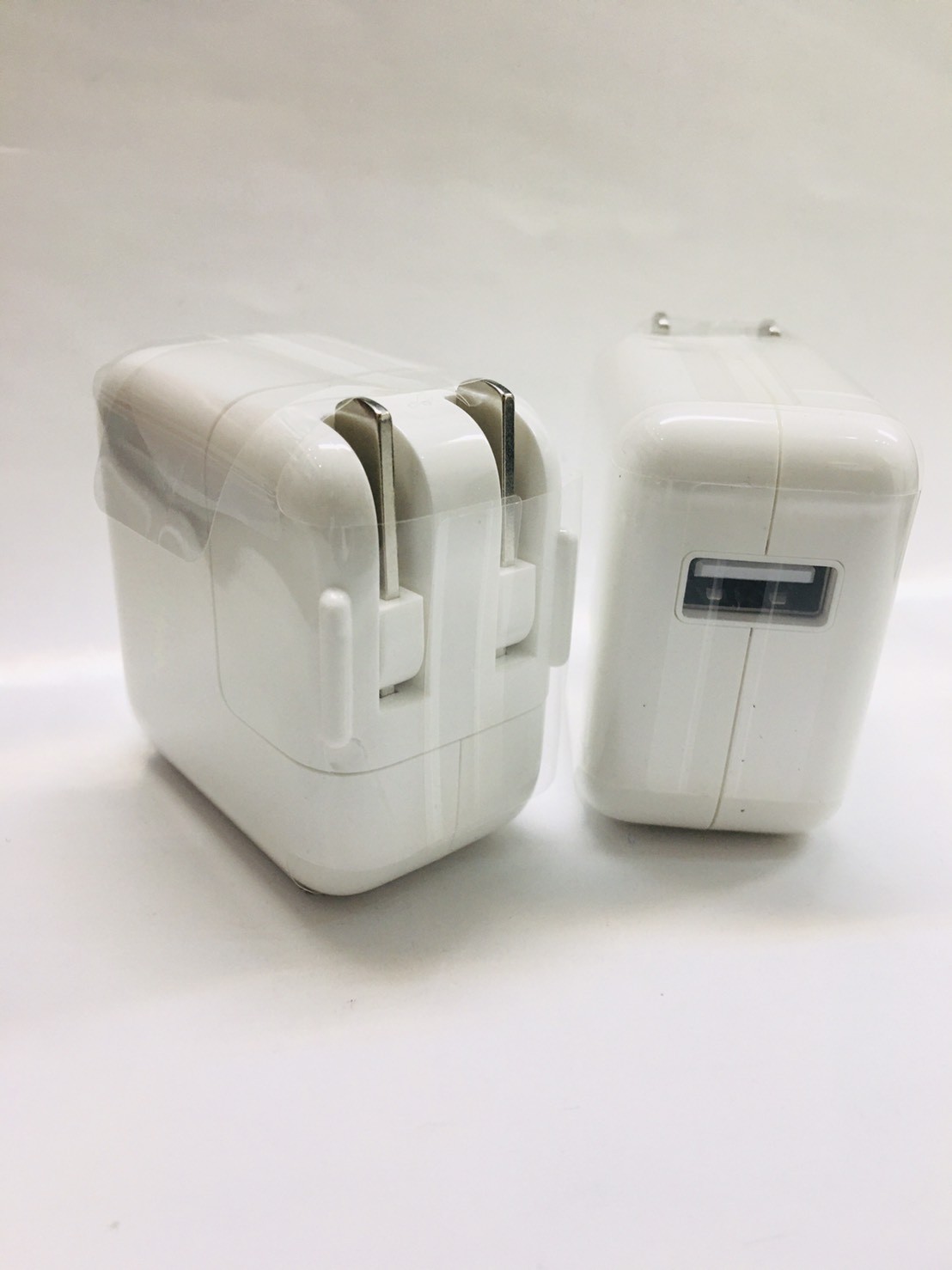 配件-IPhone豆腐頭10W充電器【裸裝出貨】